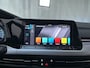 Volkswagen Golf 1.0 eTSI DSG Life Sfeerverlichting Camera Navigatie App-Connect