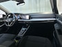 Volkswagen Golf 1.0 eTSI DSG Life Sfeerverlichting Camera Navigatie App-Connect