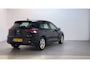 Volkswagen Golf 1.0 eTSI DSG Life Sfeerverlichting Camera Navigatie App-Connect