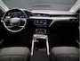 Audi E-tron 55 quattro edition 95 kWh [SCHUIFKANTELDAK, APPLE CARPLAY, ANDROID AUTO, STOELVERWARMING, ACHTERUITRIJCAMERA, ELEK. ACHTERKLEP, PDC V+A, CRUISE, CLIMATE, NAVIGATIE, NIEUWSTAAT]