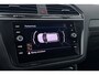 Volkswagen Tiguan 1.5 TSI R-Line Business+ (STOELVERWARMING, CRUISE ADAPTIEF, DIGITALE COCKPIT)