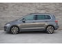 Volkswagen Golf Sportsvan 1.5 TSI ACT Highline * AUTOMAAT * CAMERA * STOELVERWARMING *