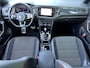 Volkswagen T-Roc 1.5 TSI 150pk DSG R-line Sport | Trekhaak | Camera | Keyless | Elek. Achterklep | Virtual cockpit | Rijklaar incl. garantie