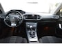 Peugeot 308 SW 1.2 PureTech Blue Lease Premium Led Pano Priv/Glass Trekhaak