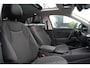 Volkswagen T-Roc 1.5 eTSI Life |Pano|Camera|Trekhaak|