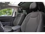 Volkswagen T-Roc 1.5 eTSI Life |Pano|Camera|Trekhaak|