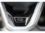 Volkswagen Golf 1.5 eTSI R-Line | panoramadak | achteruitrijcamera | stuurwiel verwarmd | adap. cruise | sfeerverlichting