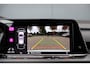 Volkswagen Golf 1.5 eTSI R-Line | panoramadak | achteruitrijcamera | stuurwiel verwarmd | adap. cruise | sfeerverlichting