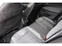 Volkswagen Golf 1.5 eTSI R-Line | panoramadak | achteruitrijcamera | stuurwiel verwarmd | adap. cruise | sfeerverlichting