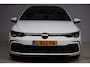 Volkswagen Golf 1.5 eTSI R-Line | panoramadak | achteruitrijcamera | stuurwiel verwarmd | adap. cruise | sfeerverlichting