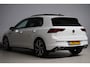 Volkswagen Golf 1.5 eTSI R-Line | panoramadak | achteruitrijcamera | stuurwiel verwarmd | adap. cruise | sfeerverlichting