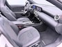 Mercedes-Benz CLA 250 e Business Solution AMG | Panoramadak | Trekhaak | Sfeerverlichting | CarPlay | Keyless Go | Stoelverwarming | Inclusief 24 maanden MB Certified garantie voor Europa.