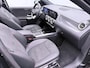 Mercedes-Benz GLA 250 e Business Solution AMG | Trekhaak Wegklapbaar | Panorama - Schuifdak | Apple Carplay/Android Auto | Verwarmd Stuurwiel | Adaptieve Cruise Control | Klasse 3 Alarm | Keyless Entry