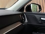 Volvo V60 B4 Plus Dark | Schuifdak | Trekhaak | Adaptieve Cruise Control | Stoelverwarming voor+achter | Stuurwielverwarming | Parkeercamera | Full LED Meesturende koplampen | Pilot Assist | BLIS Dode Hoek Detectie | Elektrische voorstoelen geheugen | Lederen bekleding | Zitting verlenging voorstoelen | 18 Inch | Google Infotainment | Keyless Drive | Parkeersensoren voor+achter | Privacy Glass | Elektrisch bedienbare achterklep | Breedstralers in voorbumper | DAB Radio | Apple Carplay/Android Auto | Volvo On Call met mobiele App functie | Denim Blue Metallic |