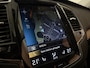 Volvo XC90 T8 AWD Recharge Inscription | Trekhaak | 360 Camera | Harman Kardon | Adaptieve Cruise Control | Stoel en Stuurwielverwarming | Schuifdak | 20 Inch | Full LED  Meesturende koplampen | Pilot Assist | BLIS Dode Hoek Detectie | Standkachel met Volvo On Call App | Elektrische voorstoelen geheugen | Lederen bekleding | Zitting verlenging voorstoelen | Lederen Dashboard | Keyless Drive | Parkeersensoren voor+achter | Privacy Glass | Elektrisch bedienbare achterklep | Geïntegreerde zongordijnen achterportieren | Verlichte instaplijsten | 7-Persoons | 4-Zone Climate Control | DAB Radio | Apple Carplay/Android Auto | Alarm Klasse III | Draadloos telefoon opladen | Volvo On Call met mobiele App functie | Onyx Black Metallic |