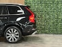 Volvo XC90 T8 AWD Recharge Inscription | Trekhaak | 360 Camera | Harman Kardon | Adaptieve Cruise Control | Stoel en Stuurwielverwarming | Schuifdak | 20 Inch | Full LED  Meesturende koplampen | Pilot Assist | BLIS Dode Hoek Detectie | Standkachel met Volvo On Call App | Elektrische voorstoelen geheugen | Lederen bekleding | Zitting verlenging voorstoelen | Lederen Dashboard | Keyless Drive | Parkeersensoren voor+achter | Privacy Glass | Elektrisch bedienbare achterklep | Geïntegreerde zongordijnen achterportieren | Verlichte instaplijsten | 7-Persoons | 4-Zone Climate Control | DAB Radio | Apple Carplay/Android Auto | Alarm Klasse III | Draadloos telefoon opladen | Volvo On Call met mobiele App functie | Onyx Black Metallic |
