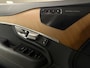 Volvo XC90 T8 AWD Recharge Inscription | Trekhaak | 360 Camera | Harman Kardon | Adaptieve Cruise Control | Stoel en Stuurwielverwarming | Schuifdak | 20 Inch | Full LED  Meesturende koplampen | Pilot Assist | BLIS Dode Hoek Detectie | Standkachel met Volvo On Call App | Elektrische voorstoelen geheugen | Lederen bekleding | Zitting verlenging voorstoelen | Lederen Dashboard | Keyless Drive | Parkeersensoren voor+achter | Privacy Glass | Elektrisch bedienbare achterklep | Geïntegreerde zongordijnen achterportieren | Verlichte instaplijsten | 7-Persoons | 4-Zone Climate Control | DAB Radio | Apple Carplay/Android Auto | Alarm Klasse III | Draadloos telefoon opladen | Volvo On Call met mobiele App functie | Onyx Black Metallic |