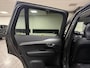 Volvo XC90 T8 AWD Recharge Ultra Dark | Luchtvering | Trekhaak | 360 Camera | Head-Up Display | Harman Kardon | 455pk | Adaptieve Cruise Control | Stoelverwarming voor+achter | Stuurwielverwarming | Schuifdak | Full LED Meesturende koplampen | Pilot Assist | BLIS Dode Hoek Detectie | Alcantara hemelbekleding | Lederen zonnekleppen en handgrepen | Elektrische voorstoelen geheugen | Lederen bekleding | Zitting verlenging voorstoelen | Lederen dashboard | 20 Inch | Google Infotainment | Keyless Drive | Privacy Glass | Elektrisch bedienbare achterklep | Geïntegreerd kinderzitje achterin | Geïntegreerde zongordijnen achterportieren | Verlichte instaplijsten | 7-Persoons | 4-Zone Climate Control | DAB Radio | Apple Carplay/Android Auto | Alarm Klasse III | Platinum Grey Metallic |