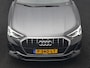 Audi Q3 35 TFSI S Line Pro Line S 150pk | Trekhaak | Cruise Control | Sportstoelen Verwarmd | Blis | DAB | Navigatie | 19"L.M