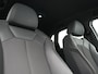 Audi Q3 35 TFSI S Line Pro Line S 150pk | Trekhaak | Cruise Control | Sportstoelen Verwarmd | Blis | DAB | Navigatie | 19"L.M