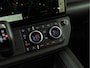 Land Rover Defender 110 5.0 P425 110 X-Dynamic HSE 22" | MERIDIA N SURROUND | TOWBAR | COOLBOX | HUD