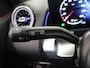 Mercedes-Benz GLB 180 Business Solution AMG | Premium Plus | Panoramaschuifdak | Trekhaak | Winterpakket |
