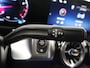 Mercedes-Benz GLB 180 Business Solution AMG | Premium Plus | Panoramaschuifdak | Trekhaak | Winterpakket |