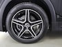 Mercedes-Benz GLB 180 Business Solution AMG | Premium Plus | Panoramaschuifdak | Trekhaak | Winterpakket |
