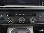 Volkswagen Transporter 2.0 TDI | 7-DSG | 4-MOTION | DUBBEL CABINE | BULLI | TREKHAAK | LM VELGEN | 5-ZITS | ADAPTIVE CRUISE CONTROL | VIRTUAL COCKPIT | LED KOPLAMPEN | 20" LM VELGEN | ZWARTE LOGO'S