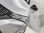Peugeot 308 SW 1.6 Plug-in Hybrid 180 Allure 180Pk Automaat (APPLE CARPLAY, GROOT NAVI, 360 CAMERA, LEDER, SPORTSTOELEN, GETINT GLAS, ADAPTIVE CRUISE, KEYLESS, NIEUWSTAAT)