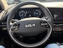 Kia Niro EV Edition 64.8 kWh Trekhaak, Stoel- & Stuurwiel verwarmd, Privacy glass, Smart Key, Climate control