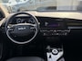 Kia Niro EV Edition 64.8 kWh Trekhaak, Stoel- & Stuurwiel verwarmd, Privacy glass, Smart Key, Climate control