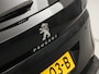 Peugeot 3008 1.6 HYbrid 225 Allure Sport 225Pk Automaat (SOH 91,8%, APPLE CARPLAY, GROOT NAVI, 360 CAMERA, TREKHAAK, SPORTSTOELEN, KEYLESS, LANE ASSIST, NIEUWSTAAT)