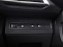 Peugeot 3008 1.6 HYbrid 225 Allure Sport 225Pk Automaat (SOH 91,8%, APPLE CARPLAY, GROOT NAVI, 360 CAMERA, TREKHAAK, SPORTSTOELEN, KEYLESS, LANE ASSIST, NIEUWSTAAT)