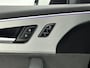 Audi Q8 60 TFSI e quattro Competition 462 PK | S-line | Automaat | Camera | Panoramadak | Bang & Olufsen Premium 3D | Cruise Control | Stoelverwarming | Virtual Cockpit | HD LED Matrix | Lichtmetalen velgen | Privacy glass |