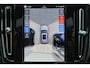Volvo XC40 B3 Plus Dark - IntelliSafe Assist & Surround - 360º Camera - Harman/Kardon audio - Verwarmde voorstoelen - Parkeersensoren voor & achter - Elektr. bedienb. voorstoelen met geheugen links - Draadloze tel. lader - Extra getint glas - Inklapbare trekhaak - 18' LMV