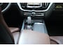 Volvo XC60 2.0 T8 Twin Engine AWD Momentum Pro