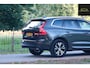 Volvo XC60 2.0 T8 Twin Engine AWD Momentum Pro