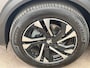 Peugeot 2008 1.2 PureTech Allure | Achterbank in delen neerklapbaar | Achteruitrijcamera | Airco (automatisch)