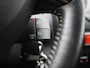 Dacia Duster 1.2 TCe 4x2 10th Anniversary | Trekhaak | Side-bars | Airconditioning | Cruise Control & Snelheidsbegrenzer | 16" LMV | Bluetooth | Privacy Glass | Orig. NL