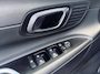 Hyundai i20 1.0 T-GDI 100pk Premium | Carplay | Climate control | Cruise control | Stoel/stuurverwarming | Camera | Parkeersensoren | DAB | Premium Audio | Lichtmetalen velgen | Navigatie