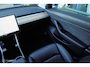 Tesla Model 3 Long Range AWD 75 kWh | 92% SOH | Stoelverwarming voor en achter | Pano | ACC | 19 Inch velgen | zeer netjes | Unieke km's | FSD3