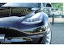 Tesla Model 3 Long Range AWD 75 kWh | 92% SOH | Stoelverwarming voor en achter | Pano | ACC | 19 Inch velgen | zeer netjes | Unieke km's | FSD3