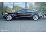 Tesla Model 3 Long Range AWD 75 kWh | 92% SOH | Stoelverwarming voor en achter | Pano | ACC | 19 Inch velgen | zeer netjes | Unieke km's | FSD3