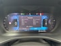 Volvo XC60 2.0 T6 Plug-in hybrid AWD Ultimate Dark | Schuif-/ kanteldak| Head-up display| Harman Kardon audiosysteem| Stoelverwarming voor + achter| Stuurwielverwarming| Semi- elektrisch inklapbare trekhaak|