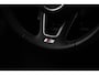 Audi A4 Avant 35 TFSI S edition Competition | S-Line | Camera | Stoelverwarming | Elektrische achterklep | Climate Control | Parkersensoren | 18 inch bi-tone velgen