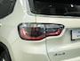 Jeep Compass 1.4 MultiAir Limited 4x4 | Trekhaak | Stoel en Stuur verwarming | Parelmoerlak | Beats Audio | Camera