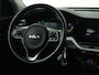 Kia Niro Hybrid 1.6 GDi DynamicLine | Camera | Apple Carplay/Android Auto | Nederlandse Auto | 1e eigenaar |