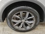 Volkswagen Tiguan Allspace 1.5 TSI 150pk Automaat Life 7 Persoons | Achteruitrijcamera | Multimedia Pakket | CarPlay |4 Season 18"