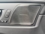 Volvo XC60 2.0 T6 Plug-in hybrid AWD Plus Dark | Panoramadak | Getint glas | Harman Kardon | SOH 97% |